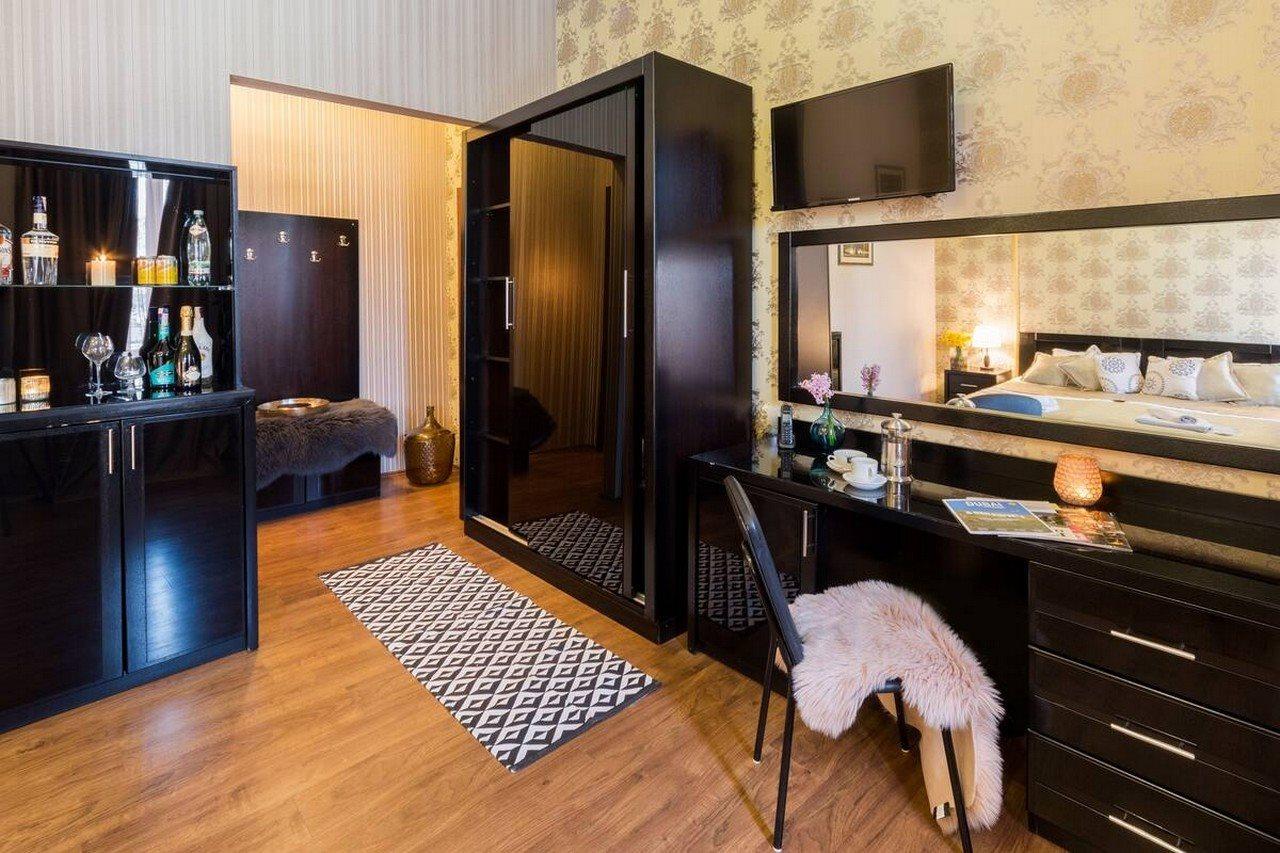 Gold Star Hotel Тбилиси Экстерьер фото