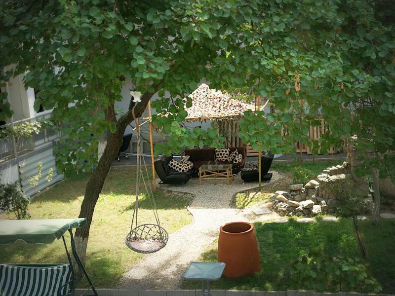 Gold Star Hotel Тбилиси Экстерьер фото