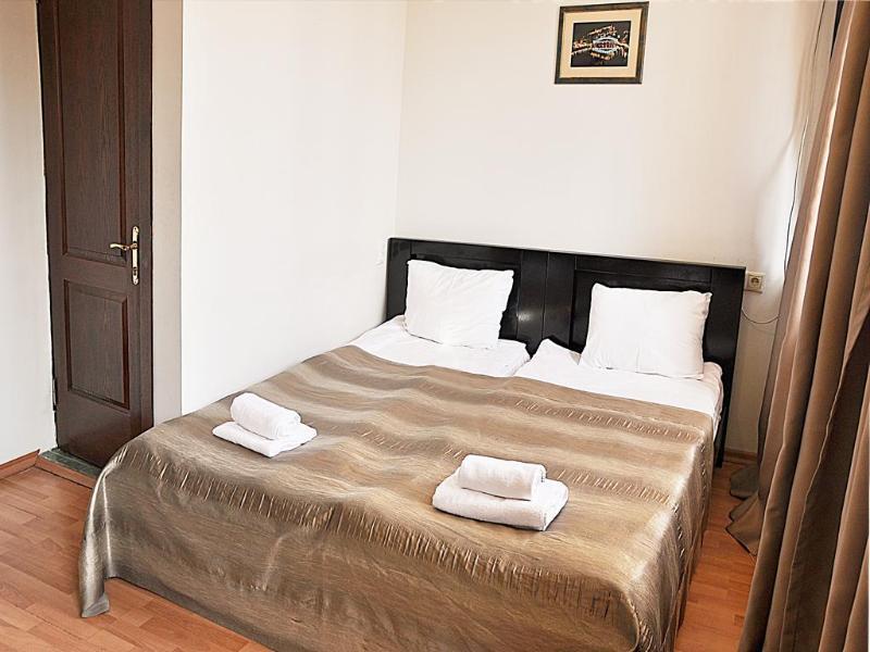 Gold Star Hotel Тбилиси Экстерьер фото