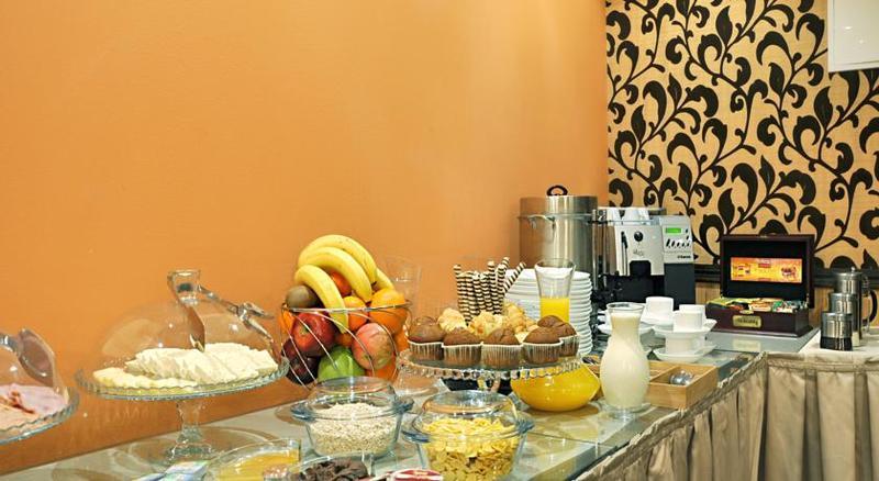 Gold Star Hotel Тбилиси Экстерьер фото